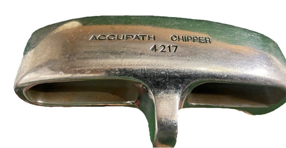 Accupath 4217 Stainless Chipper RH Steel Shaft 34" Pink Lady Pro Tacki-Mac Grip