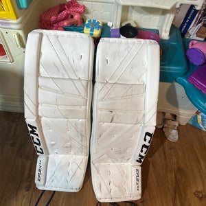 34" CCM Extreme Flex 5.9 Goalie Leg Pads (New)