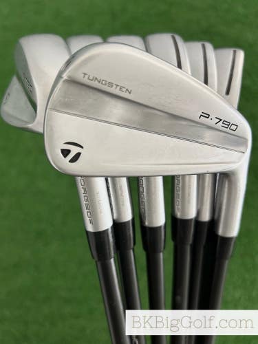 Taylormade P790 23 Forged Iron Set 4-P / Fujikura Axiom Velocore 105 Stiff