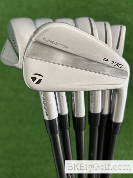 Taylormade P790 23 Forged Iron Set 4-P / Fujikura Axiom Velocore 105 Stiff