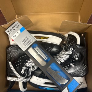 Bauer Supreme M50 Pro Hockey Skates Size 5 (New)