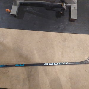 Youth Bauer Left Hand Hockey Stick P92 (Used)