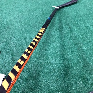 Senior Warrior Covert QR5 Pro Hockey Stick Right Handed W03 (Used)