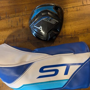 Mizuno ST-X 230 Right Handed Driver Head 9.5 Loft W/Head Cover and Shaft Tip (Head Only)