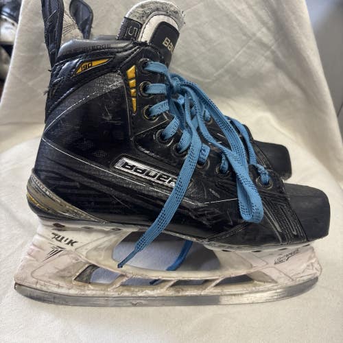 Junior Size 5 Bauer Supreme S190 Ice Hockey Skates.