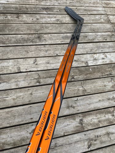 2 Pack New LH Bauer Hyperlite 2 Bukes P28M 82 Flex