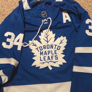 Austin Matthews Blue Size 50 Men's Adidas Jersey (New)