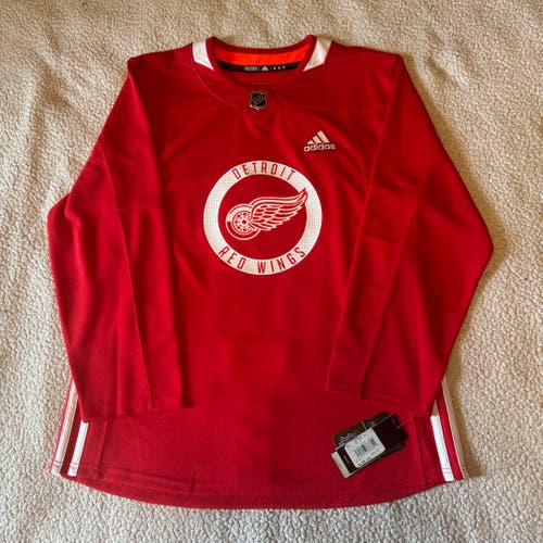 Detroit Red Wings Adidas Practice Jersey 46 NWT