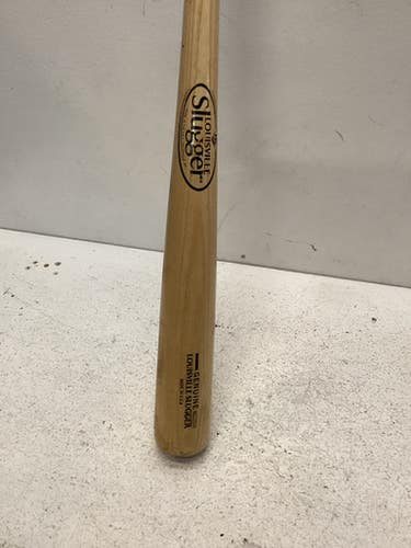 Used Louisville Slugger GENUINE BB/SB Wood Bat 33" 11443-S000197144