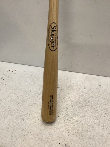 Used Louisville Slugger GENUINE BB/SB Wood Bat 33" 11443-S000197144