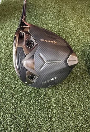 TaylorMade CUSTOM Qi35 LS Right Handed Driver Stiff Flex 10.5 Loft - CUSTOM $350 updgraded Shaft