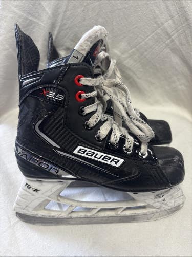 Junior Size 1 Bauer Vapor X3.5 Ice Hockey Skates