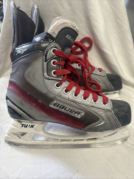 Junior Size 5 Bauer Vapor X5.0 Ice Hockey Skates   Excellent Condition