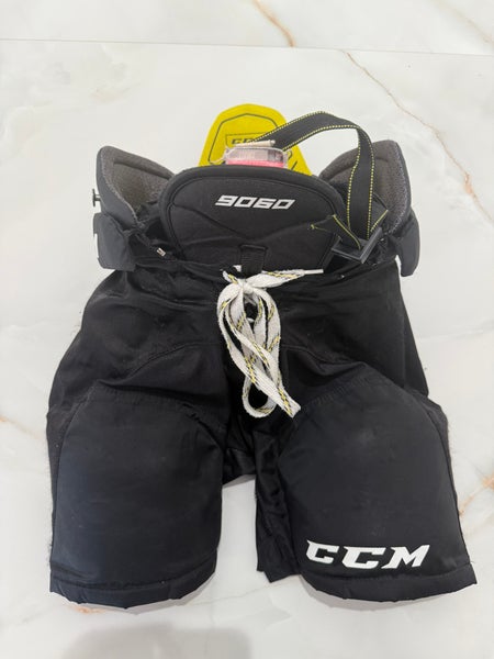 CCM Tacks 9060 Hockey Pants - Junior Small (Used)