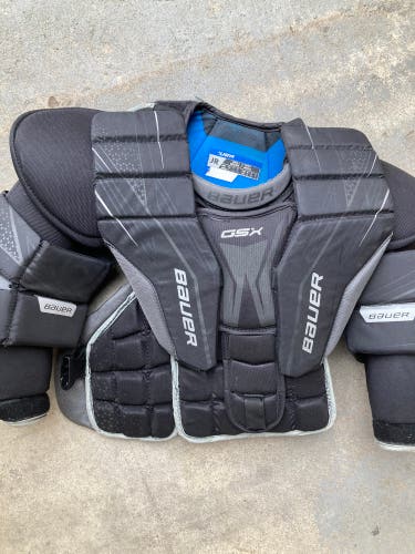 Junior Small / Medium Bauer GSX Goalie Chest Protector (Used)