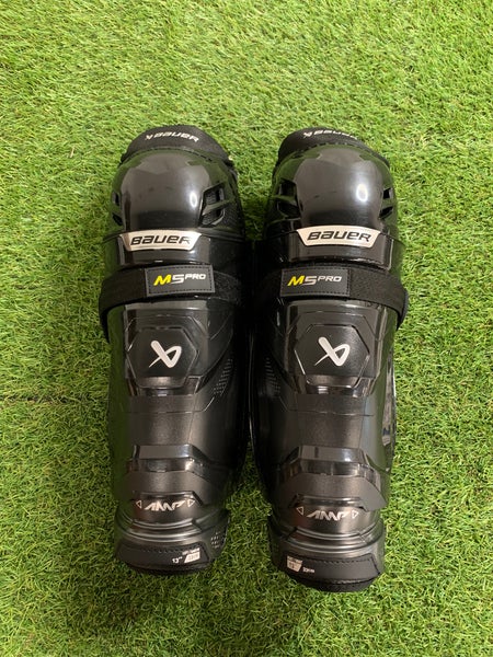 Intermediate Bauer Supreme M5 Pro Shin Pads 13" (New)
