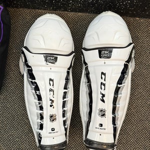 Senior CCM 21K 15" Shin Pads Pro Stock (Used)