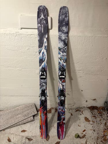 Men's 2025 All Mountain 179 cm Atomic Bent Chetler 100 Skis With Salomon Strive Bindings (Used)