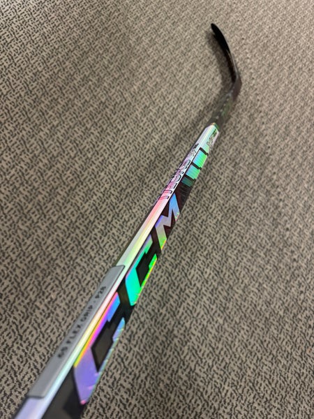 Intermediate CCM Tacks XF Pro Right Handed Hockey Stick P28 (New) 65 flex