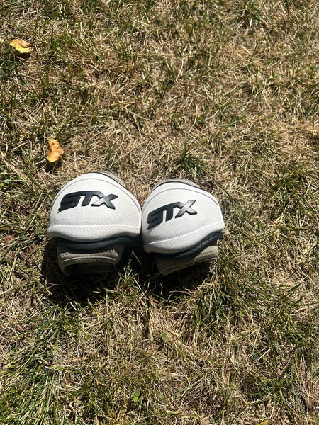 Large STX Stallion 500 Elbow Pads (Used)