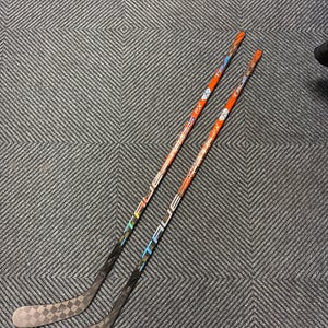 Youth True Hzrdus PX Hockey Stick Right Handed TC2.5 30 Flex (New) 2PACK