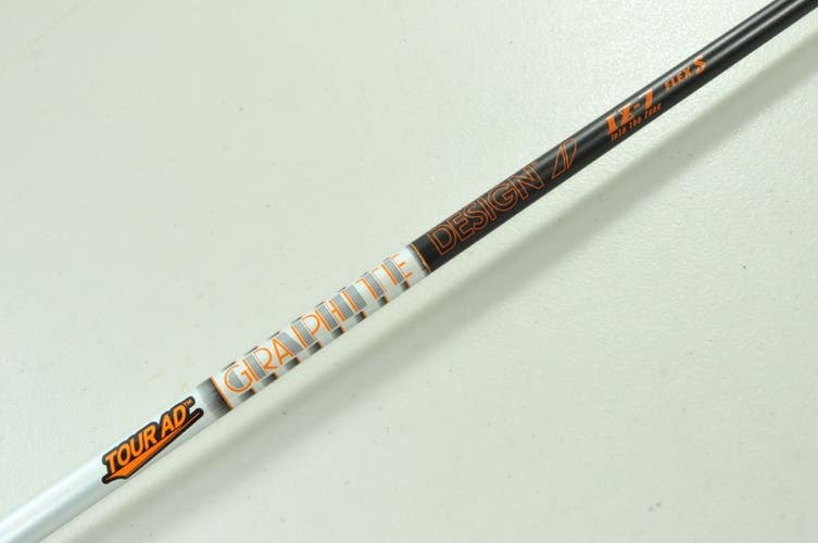 Graphite Design Tour AD IZ 7 Stiff Flex TaylorMade #3 Fairway Wood Shaft #201405