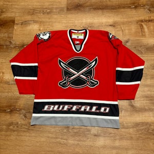 Vintage Koho Men’s Buffalo Sabres Butterknives Jersey (XL)