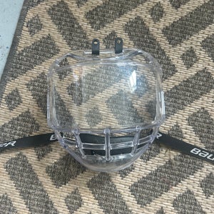 Small Bauer Concept 3 Full Shield Shield (Used)