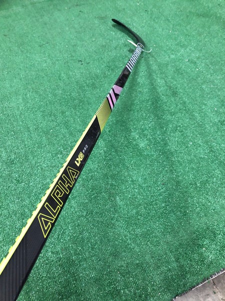 Senior Warrior Alpha LX2 PRO Hockey Stick Right Handed Toe Pattern (Used)