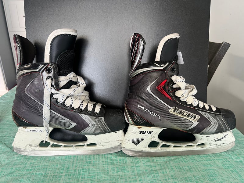 Bauer Vapor X90 Hockey Skates 8 (Used)