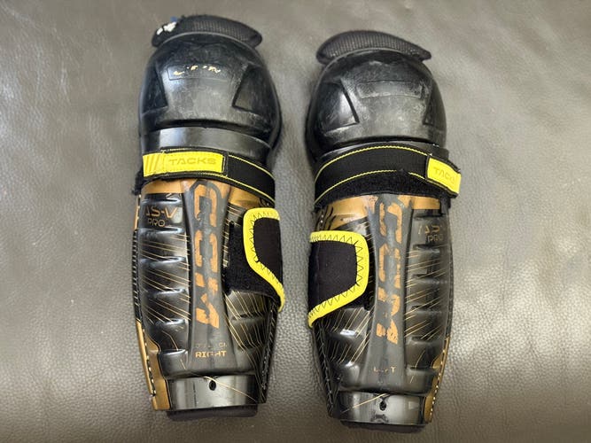 Youth CCM Tacks AS-V Pro 10" Shin Pads (Used)