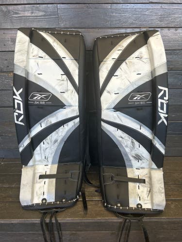 34" Reebok 5K Goalie Leg Pads (Used)