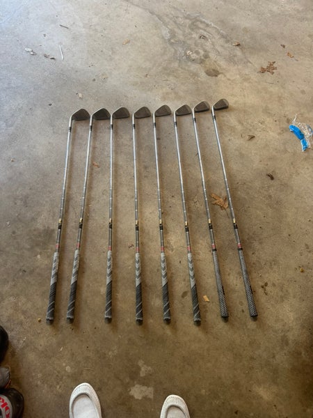 Men's 2015 Slotline Internal II Right Handed Iron Set Stiff Flex Steel Shaft (Used)