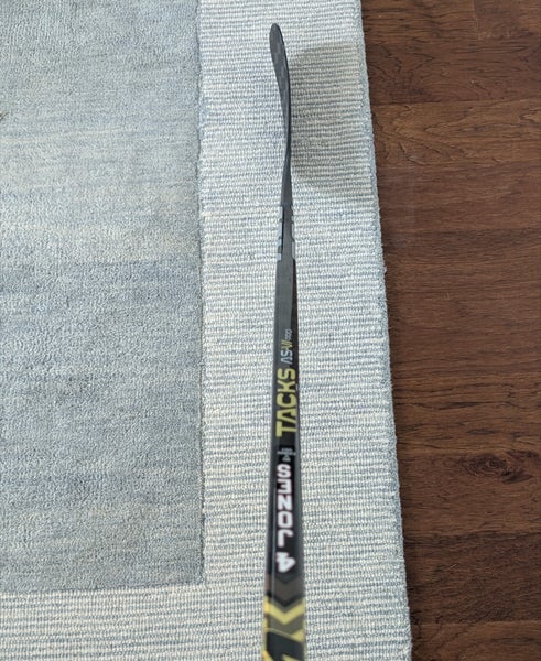 Senior CCM AS-VI PRO Pro Stock Stick