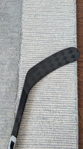Senior CCM Super Tacks AS-V Pro Right Handed Hockey Stick P92M Pro Stock (Used)