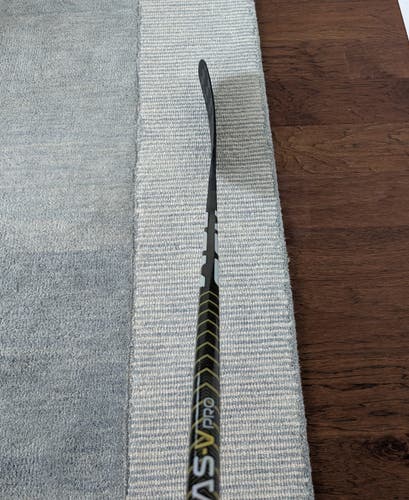 Senior CCM Super Tacks AS-V PRO Pro Stock