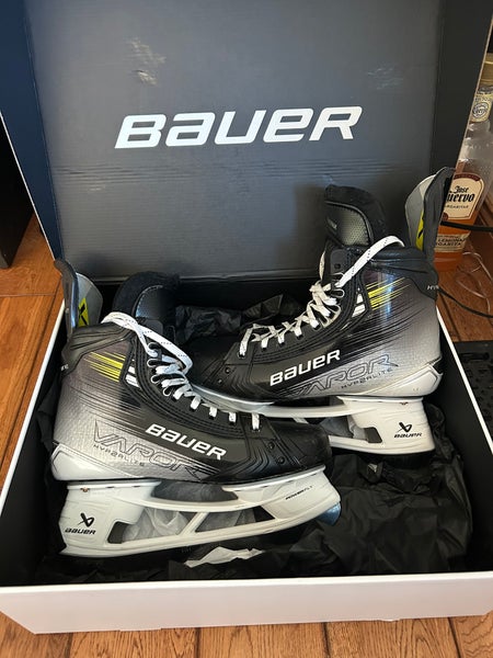 2024 Bauer Vapor Hyperlite 2 Hockey Skates Narrow Width Pro Stock size 10