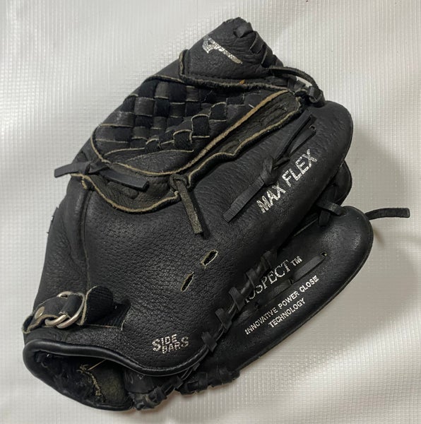Mizuno Prospect RH Baseball Glove 10.75"