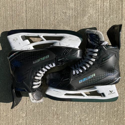 Senior Bauer Supreme Shadow Hockey Skates |  Size: 11.5 Fit 2
