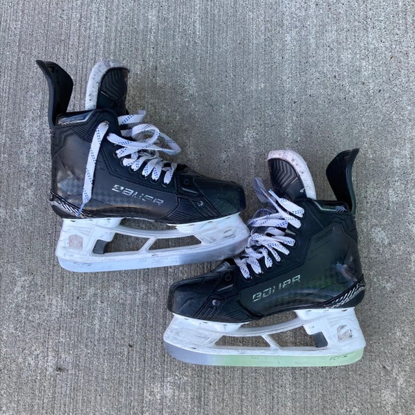 Senior Bauer Supreme Shadow Hockey Skates | Size 7 Fit 2