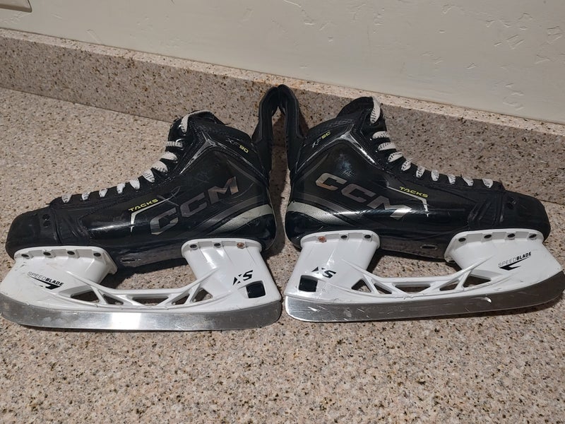 2025 CCM Tacks XF 90 Hockey Skates Regular Width 7.5 (Used)