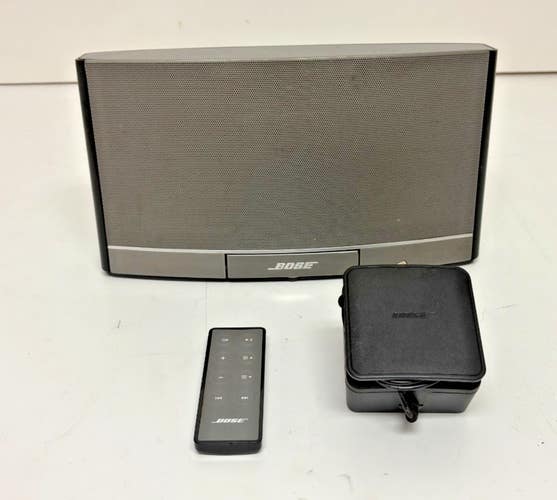 Bose SoundDock Portable Digital Music System 30-Pin iPod/iPhone Fast Shipping