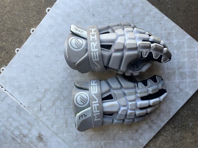 Maverik MX Lacrosse Gloves 12" (Used)