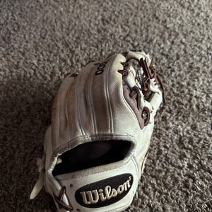 Wilson RH Infield Baseball Glove 11.5" (Used)