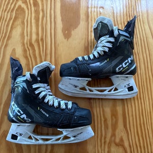2023 CCM Tacks AS580 Hockey Skates Regular Width Size 3 (Used)