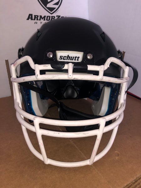 USED SCHUTT VENGEANCE PRO - SMALL - FLAT BLACK