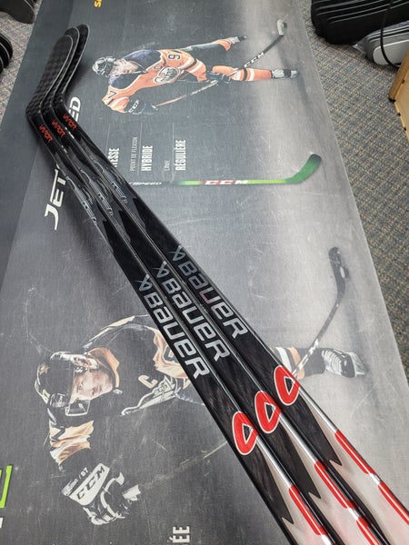 3 PACK | P92 | 70 Flex NEW! Senior Bauer Vapor Flylite League Right Handed Hockey Stick Pro Stock