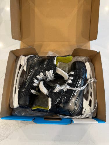 Bauer Supreme M50 Pro Hockey Skates Regular Width 12.5 (Used)