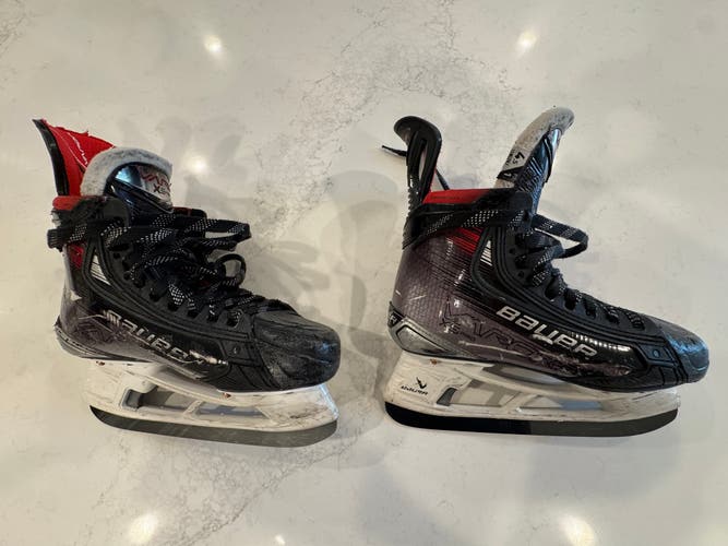 Bauer Vapor X5 Pro Hockey Skates Size 4.5 Fit 1 (Used) Fly TI Runner