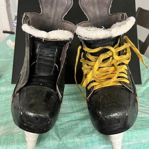 Bauer Supreme One.8 Hockey Skates Extra Wide Width 11.5 (Used)
